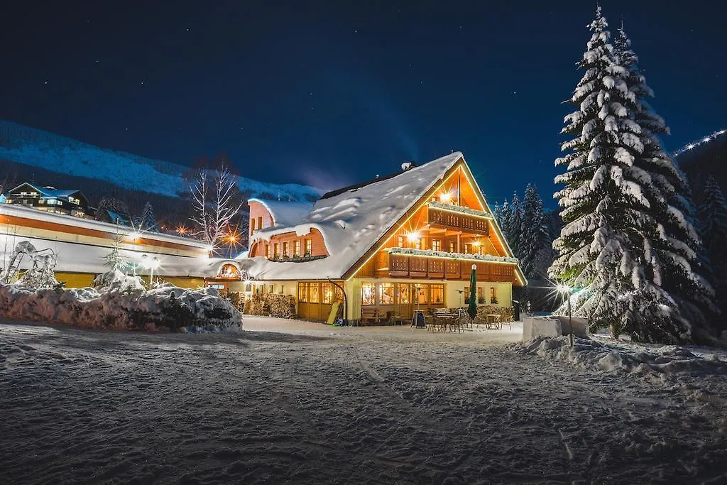 Apartments Esplanade Špindlerŭv Mlýn Apartahotel